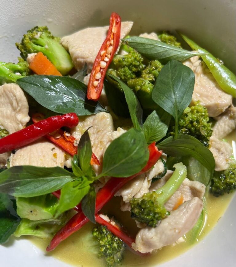 Green Curry Chicken